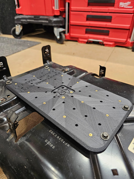 Bose Amplifier Replacement Plate - 2003-2007c GM Trucks & SUVs